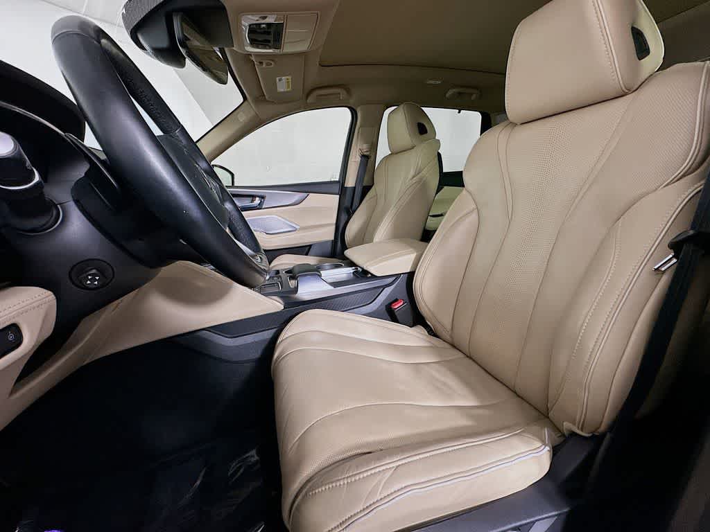 Thumbnail: 2022 Acura MDX - 11