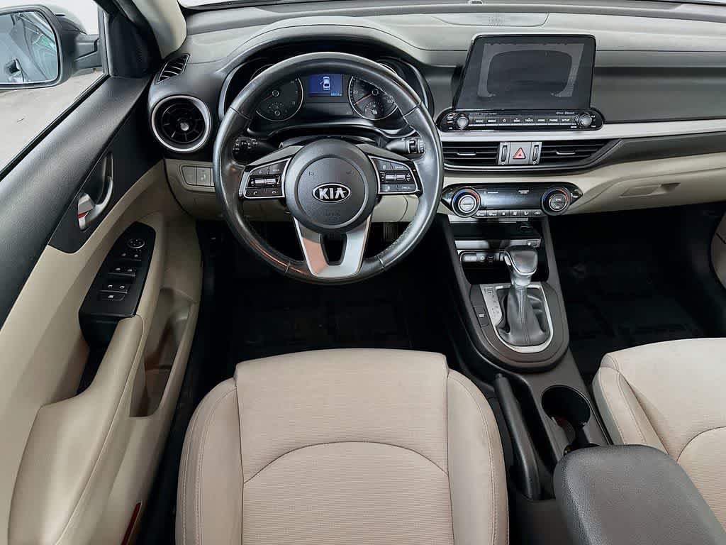 Thumbnail: 2019 Kia Forte - 10