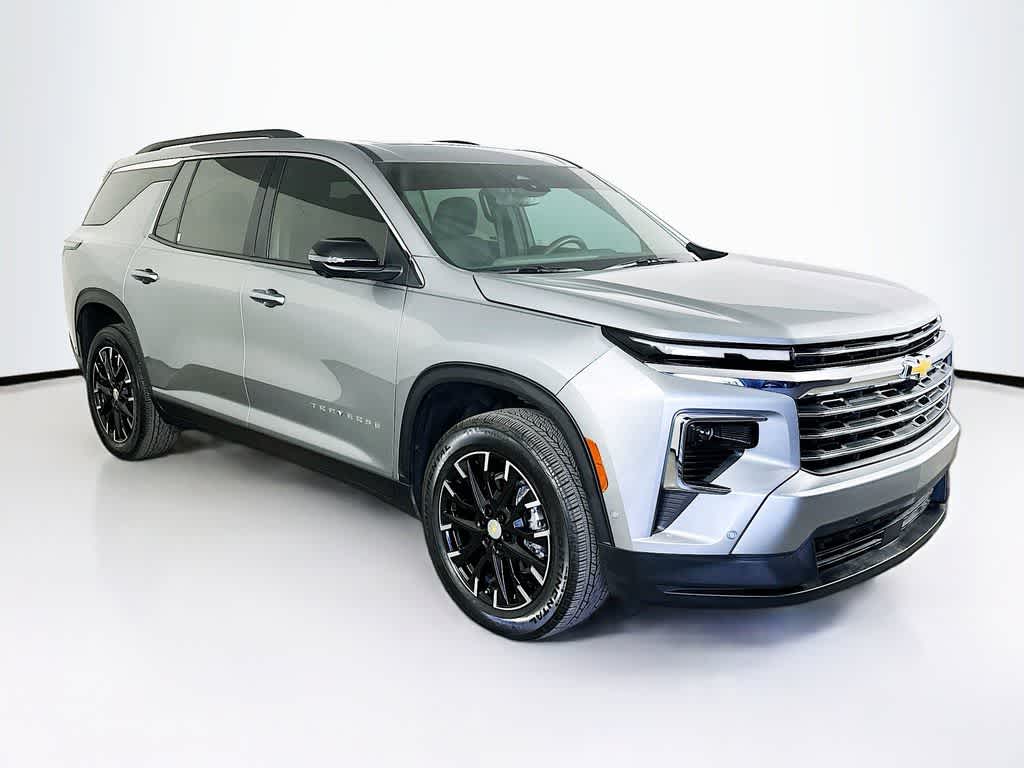 Thumbnail: 2025 Chevrolet Traverse - 24