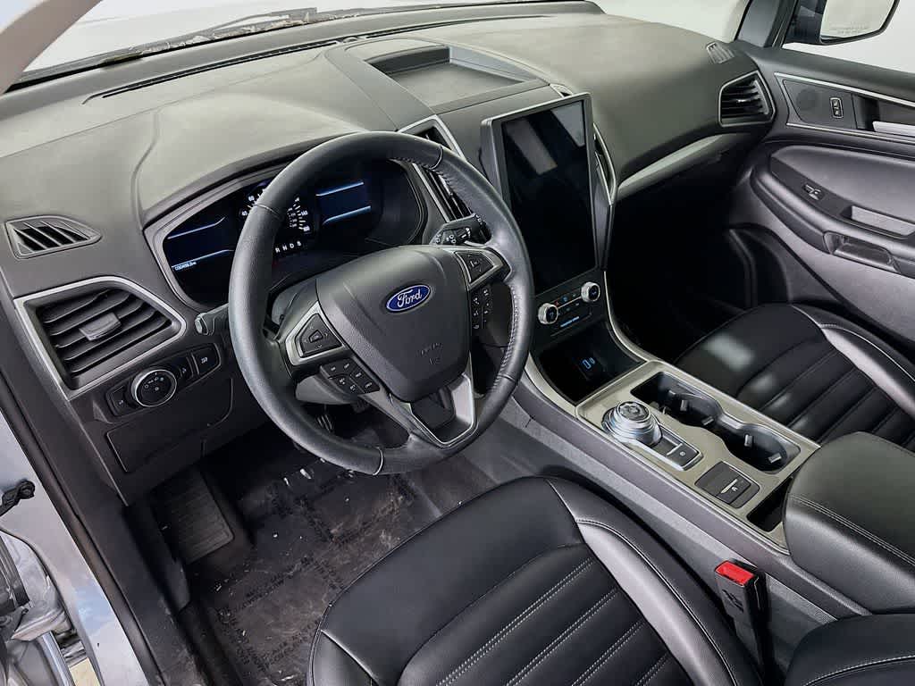 Thumbnail: 2024 Ford Edge - 2