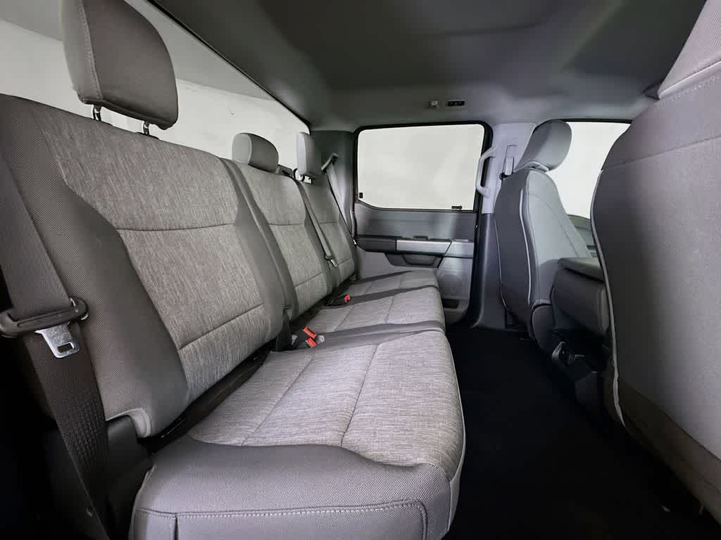 Thumbnail: 2023 Ford Econoline - 29