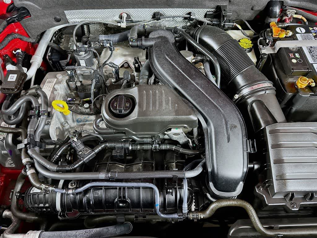 Thumbnail: 2023 Volkswagen Taos - 9