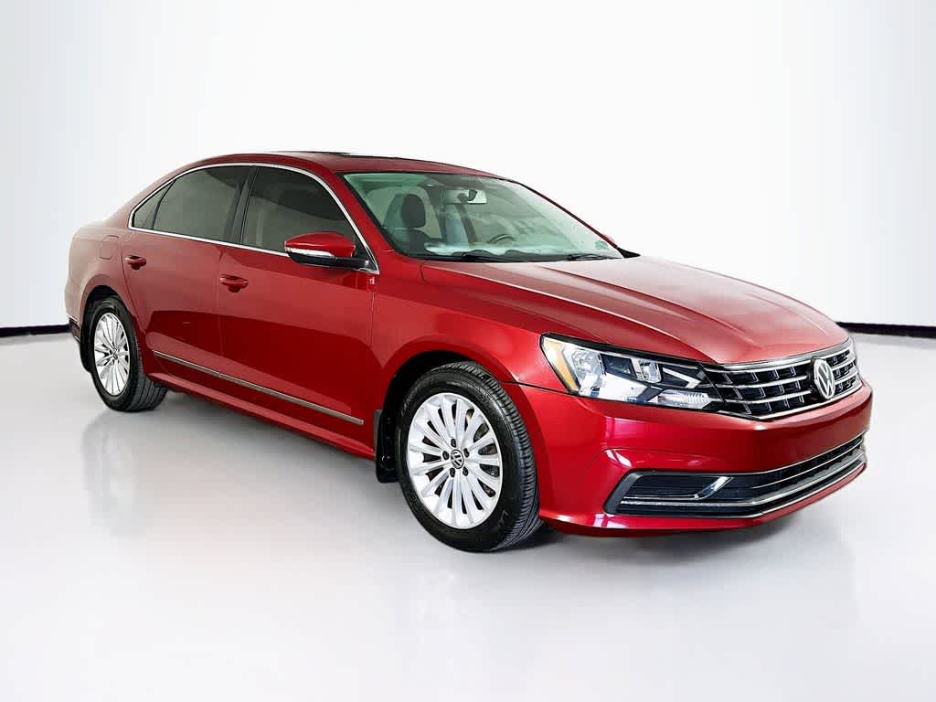Thumbnail: 2016 Volkswagen Passat - 24