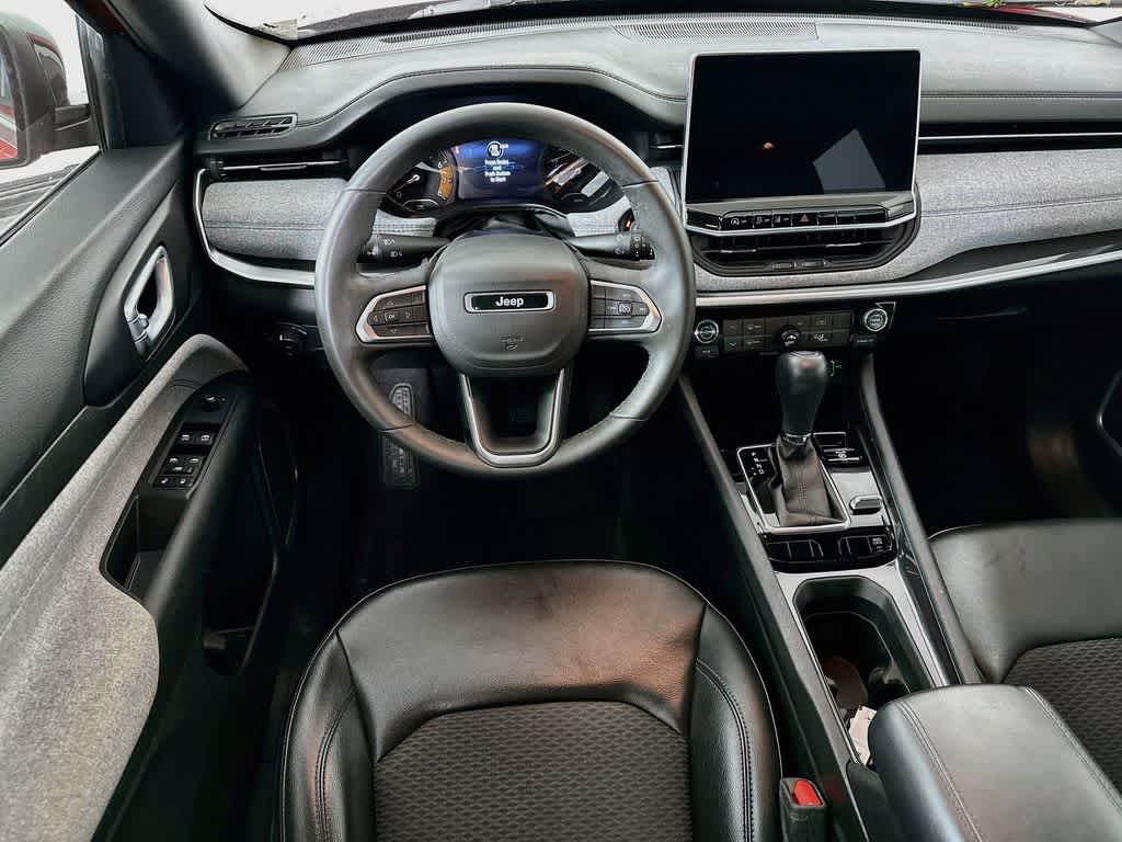 Thumbnail: 2023 Jeep Compass - 10