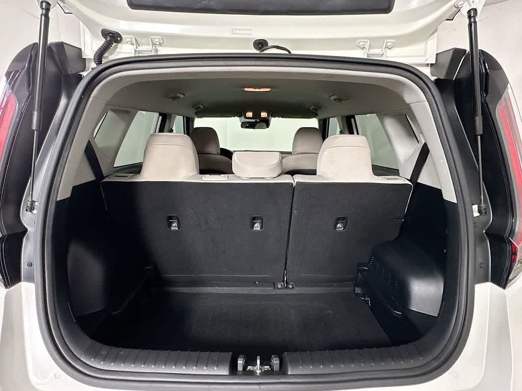 Thumbnail: 2023 Kia Soul - 20