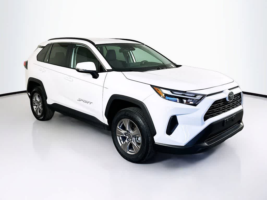 Thumbnail: 2025 Toyota RAV4 - 24