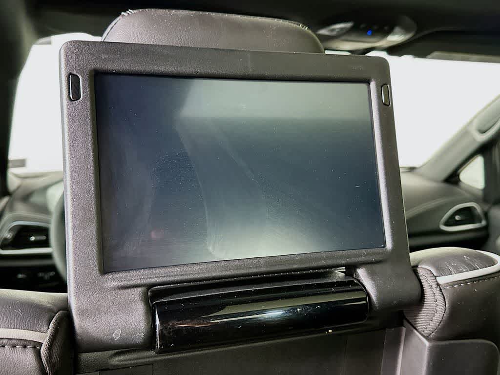 Thumbnail: 2022 Chrysler Pacifica - 33