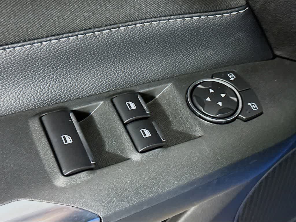 Thumbnail: 2022 Ford Mustang - 29