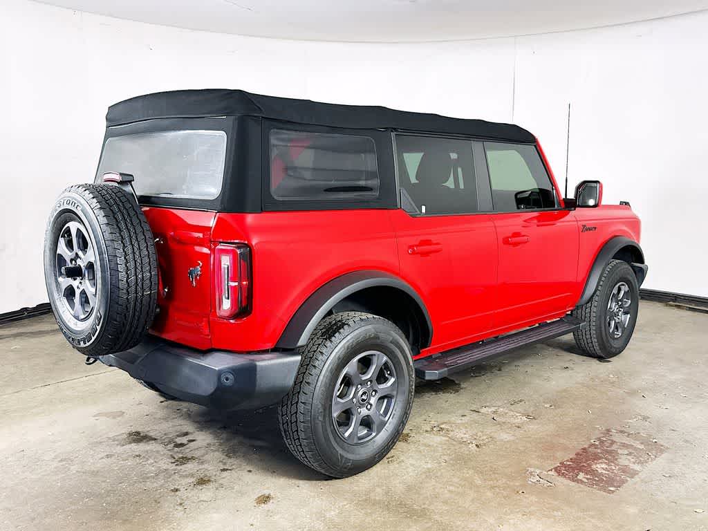 Thumbnail: 2022 Ford Bronco - 23