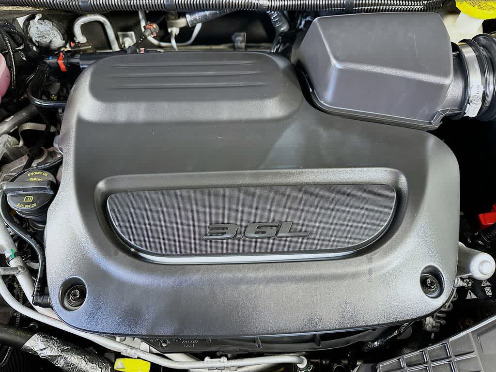 Thumbnail: 2024 Chrysler Pacifica - 9