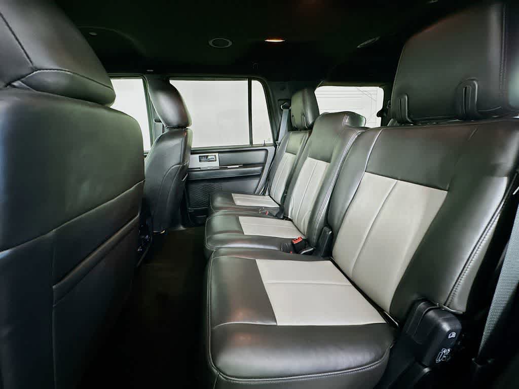 2016 Ford Expedition XLT 14