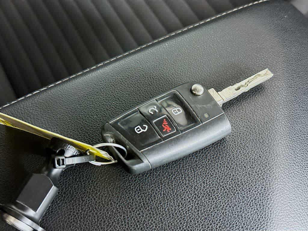 Thumbnail: 2024 Volkswagen Jetta - 21