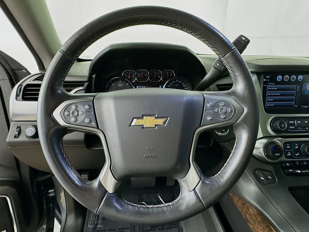 Thumbnail: 2019 Chevrolet Suburban - 16