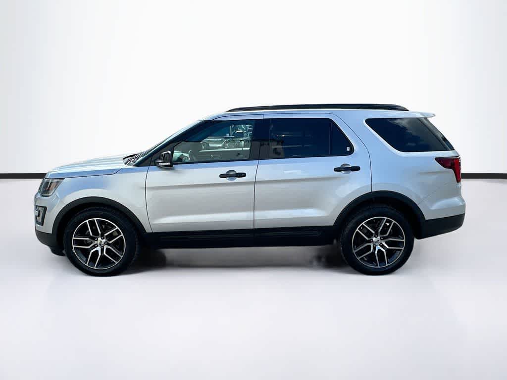 2016 Ford Explorer Sport 3