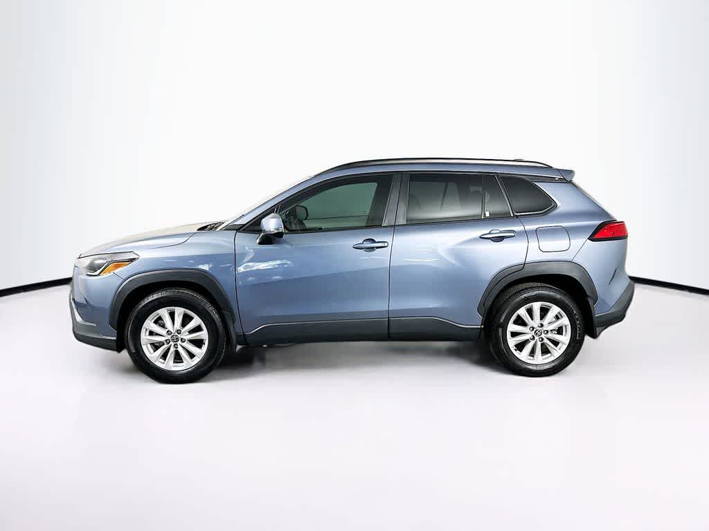 Thumbnail: 2023 Toyota Corolla Cross - 3