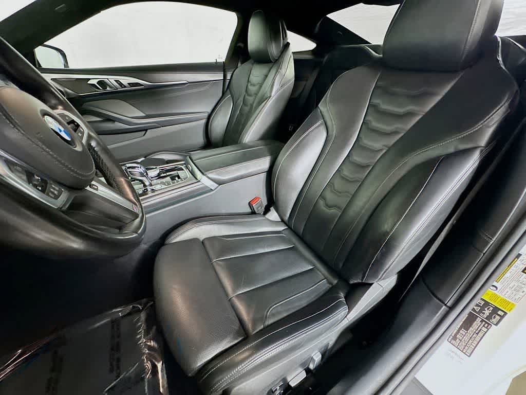 Thumbnail: 2022 BMW 8 Series - 12
