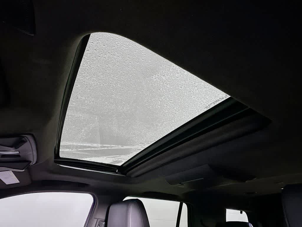 Thumbnail: 2018 Cadillac Escalade - 34