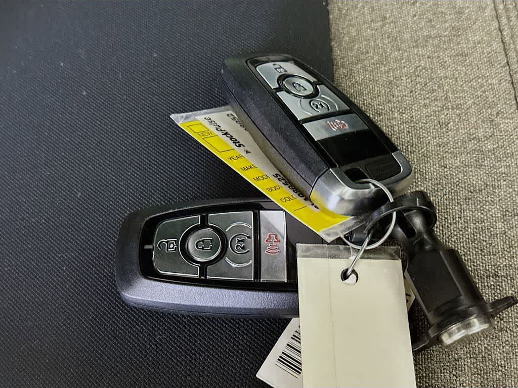 Thumbnail: 2025 Ford Bronco - 22