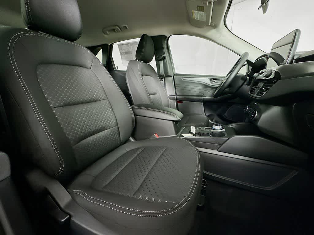 Thumbnail: 2026 Ford Escape - 15