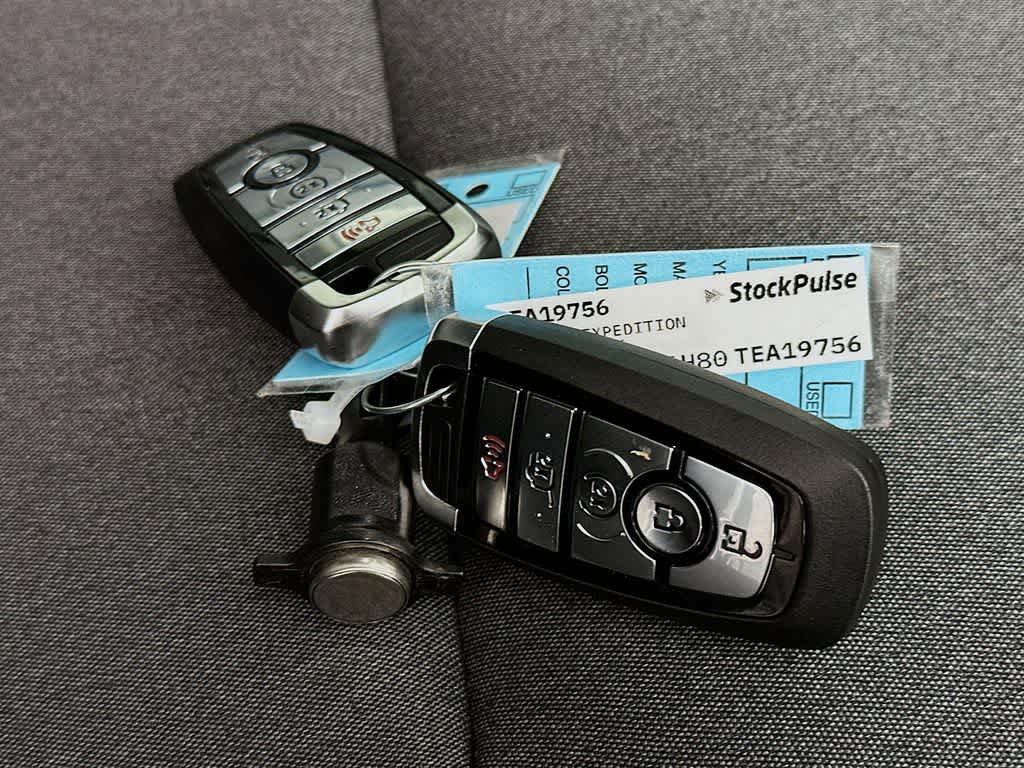 Thumbnail: 2026 Ford Expedition - 21