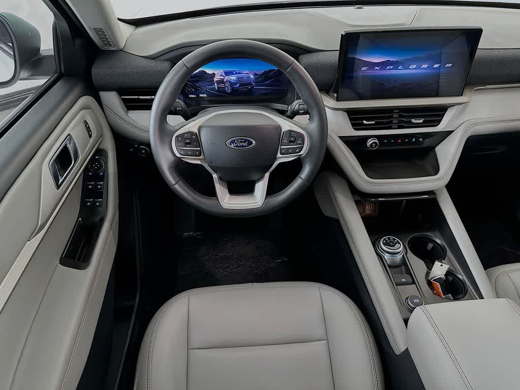 Thumbnail: 2025 Ford Explorer - 10