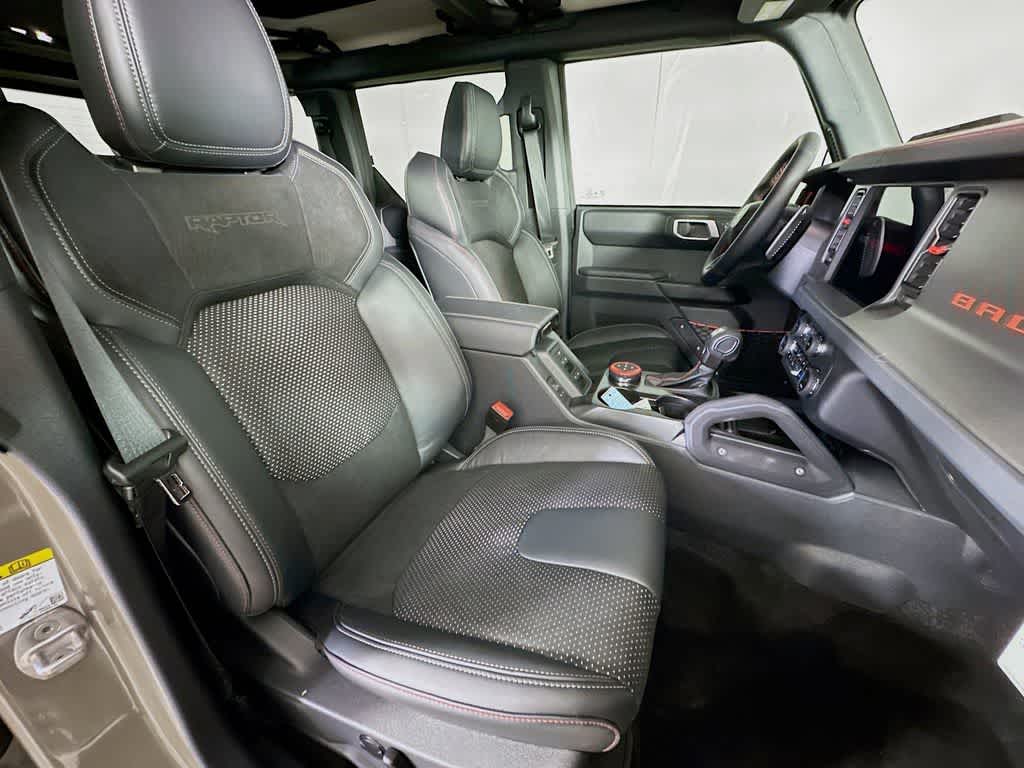 Thumbnail: 2025 Ford Bronco - 15