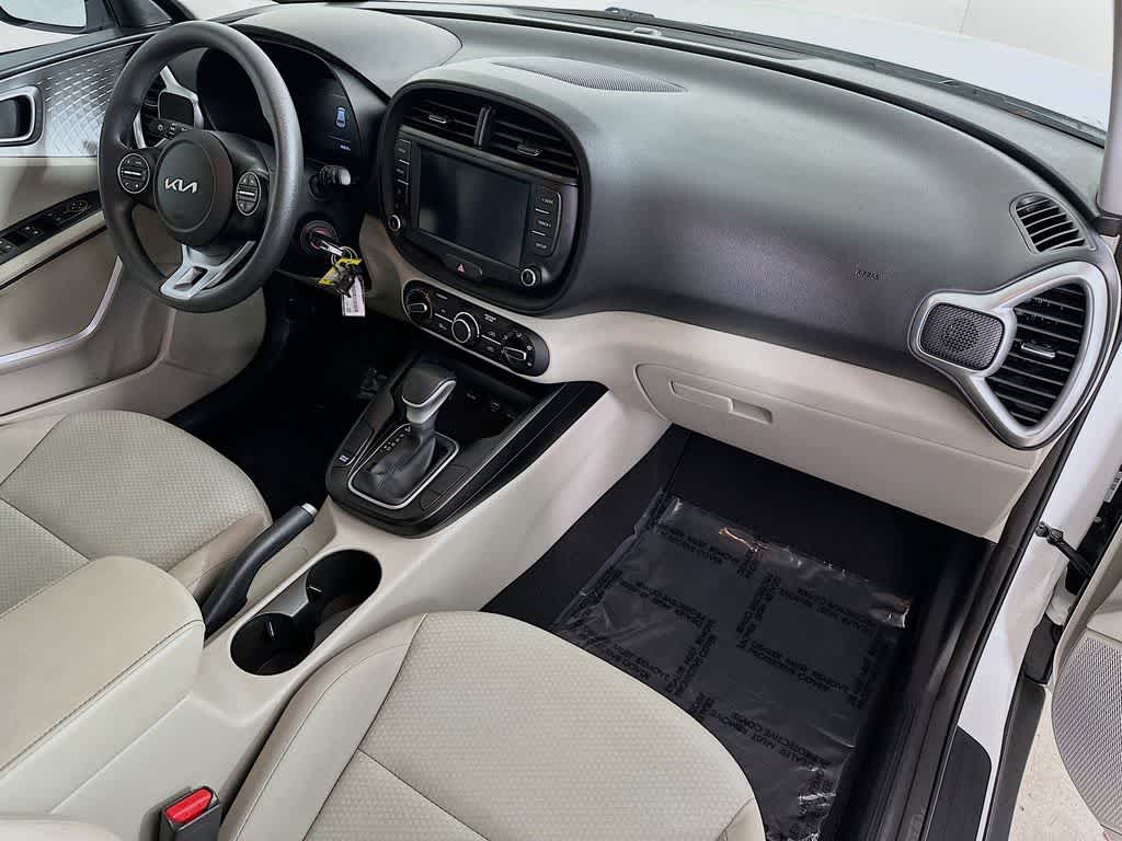 Thumbnail: 2023 Kia Soul - 30