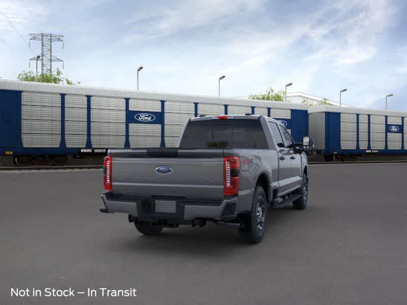 2025 Ford F-350  8