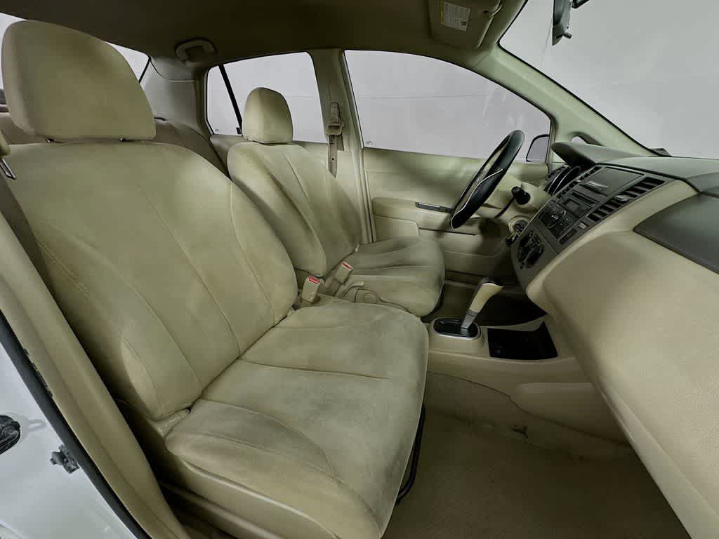Thumbnail: 2009 Nissan Versa - 14