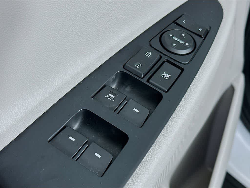 Thumbnail: 2019 Hyundai Tucson - 28