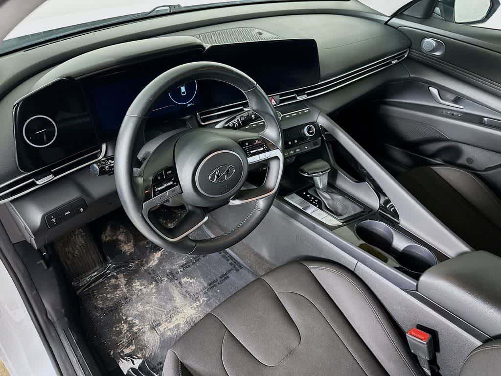 Thumbnail: 2023 Hyundai Elantra - 2