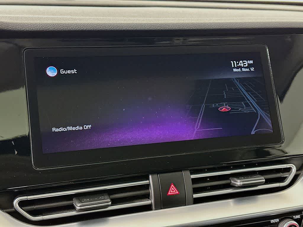 Thumbnail: 2022 Kia Niro - 16