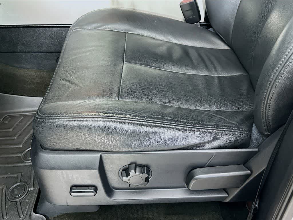 Thumbnail: 2017 Ford Expedition - 30