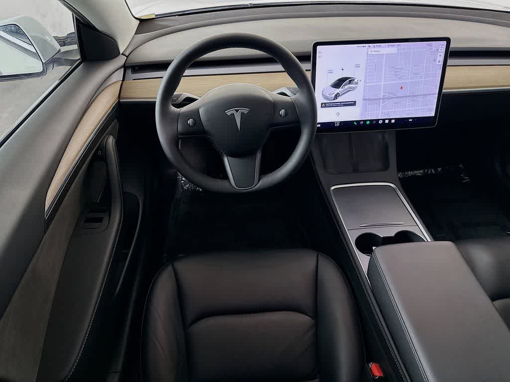 Thumbnail: 2021 Tesla Model 3 - 10