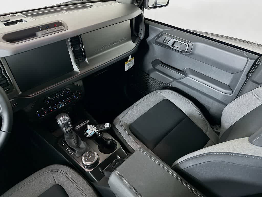 Thumbnail: 2026 Ford Bronco - 11