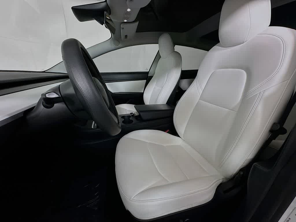 Thumbnail: 2021 Tesla Model 3 - 11