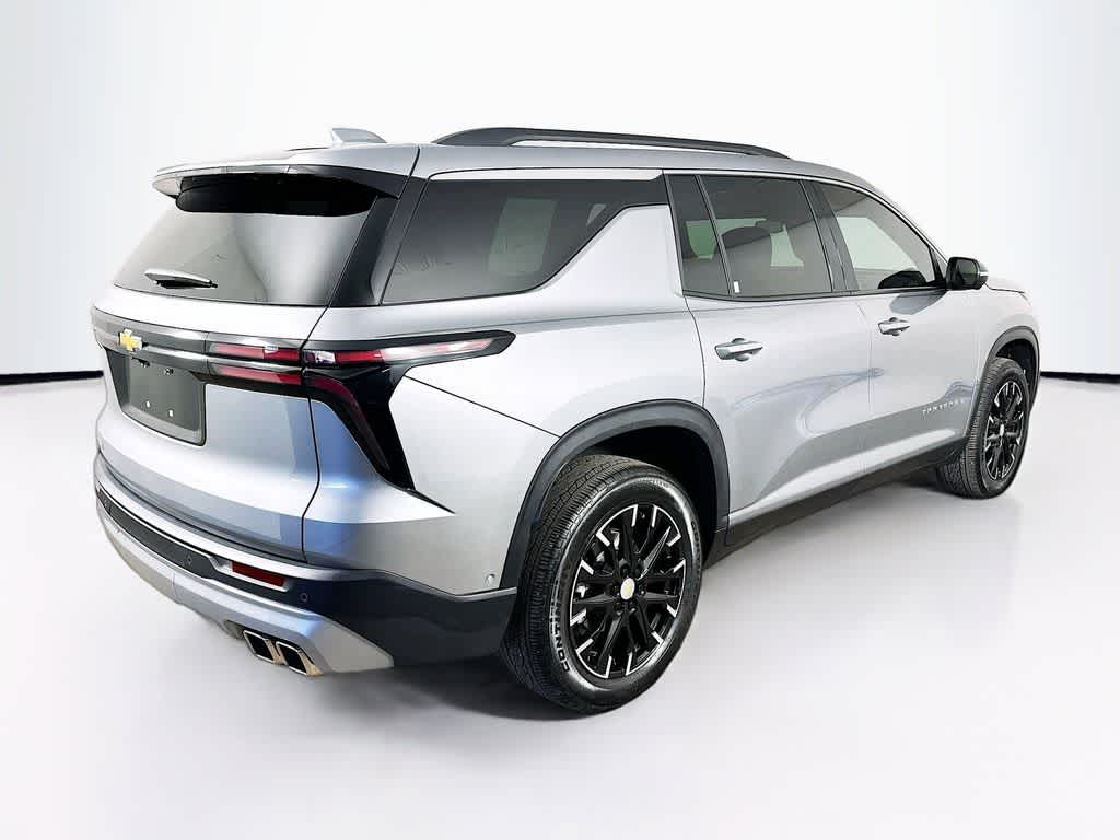 Thumbnail: 2025 Chevrolet Traverse - 25