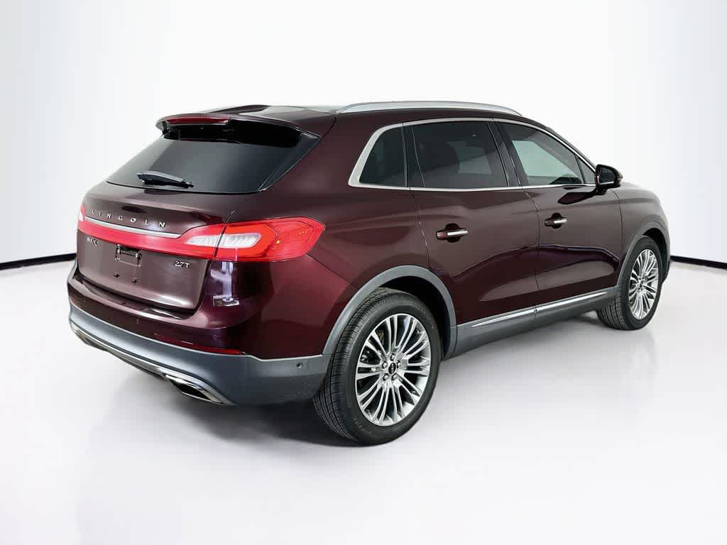 Thumbnail: 2017 Lincoln MKX - 25