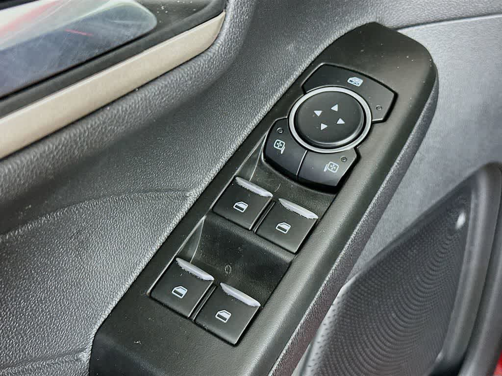 Thumbnail: 2022 Ford Escape - 29