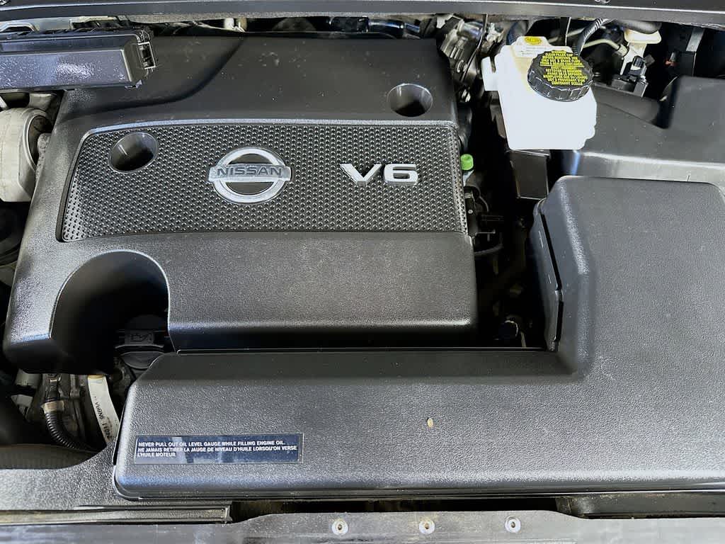 Thumbnail: 2015 Nissan Pathfinder - 9