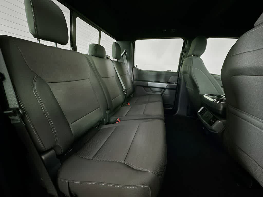 Thumbnail: 2025 Ford F-150 - 32