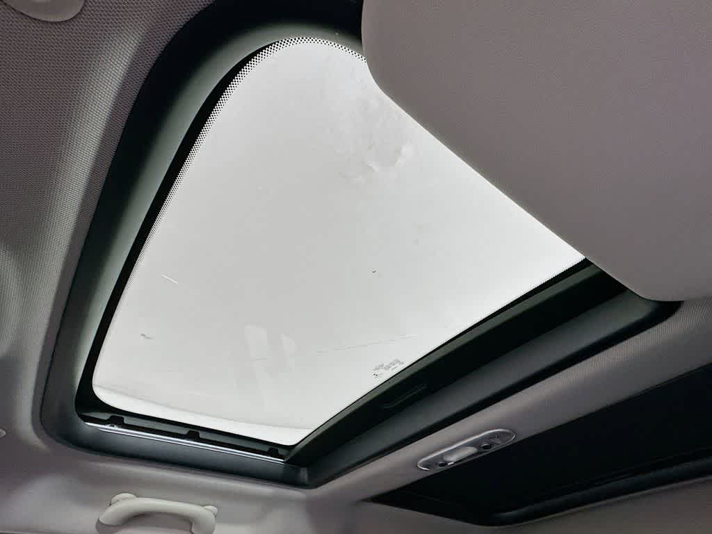 Thumbnail: 2016 MINI Cooper Hardtop - 29