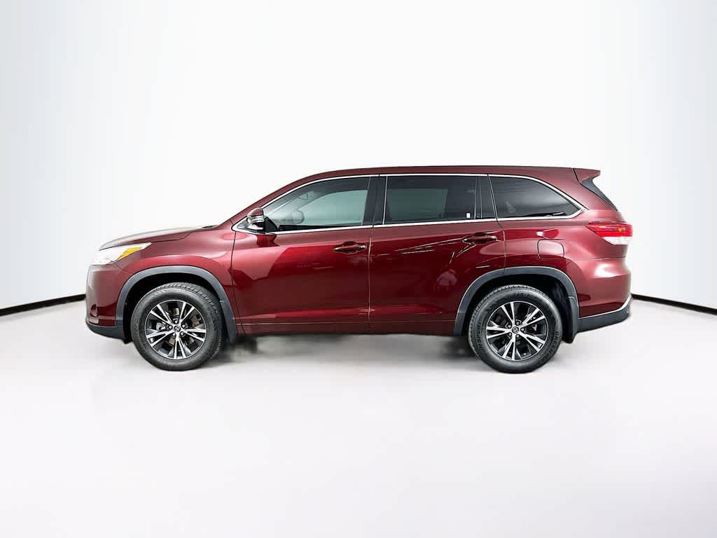 Thumbnail: 2018 Toyota Highlander - 3