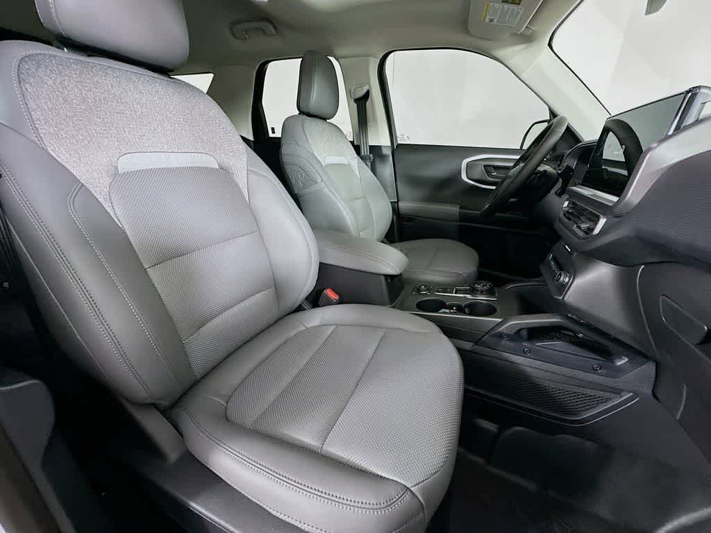 Thumbnail: 2025 Ford Bronco Sport - 15