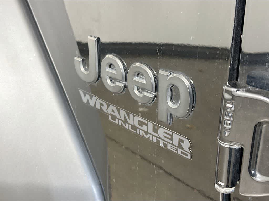 Thumbnail: 2021 Jeep Wrangler - 7