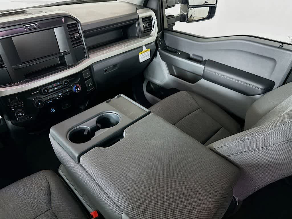 Thumbnail: 2026 Ford F-250 - 11