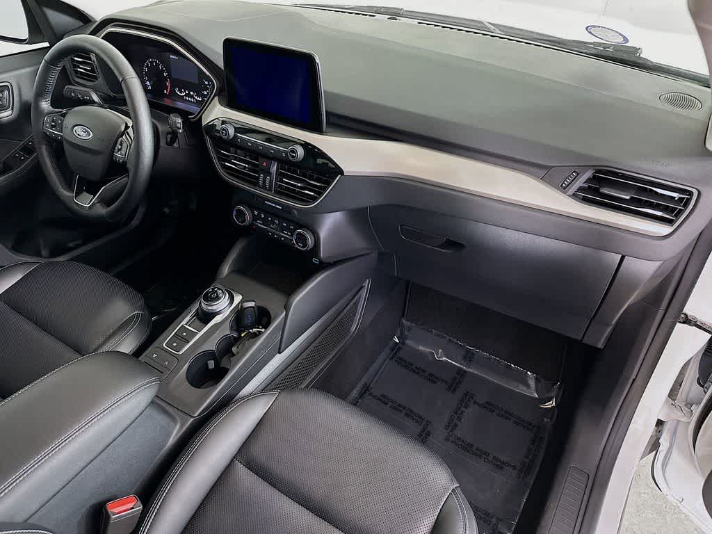 Thumbnail: 2021 Ford Escape - 33