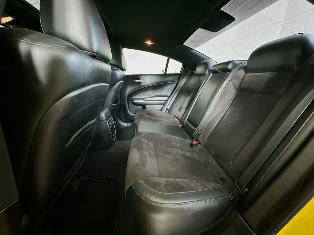 Thumbnail: 2017 Dodge Charger - 14