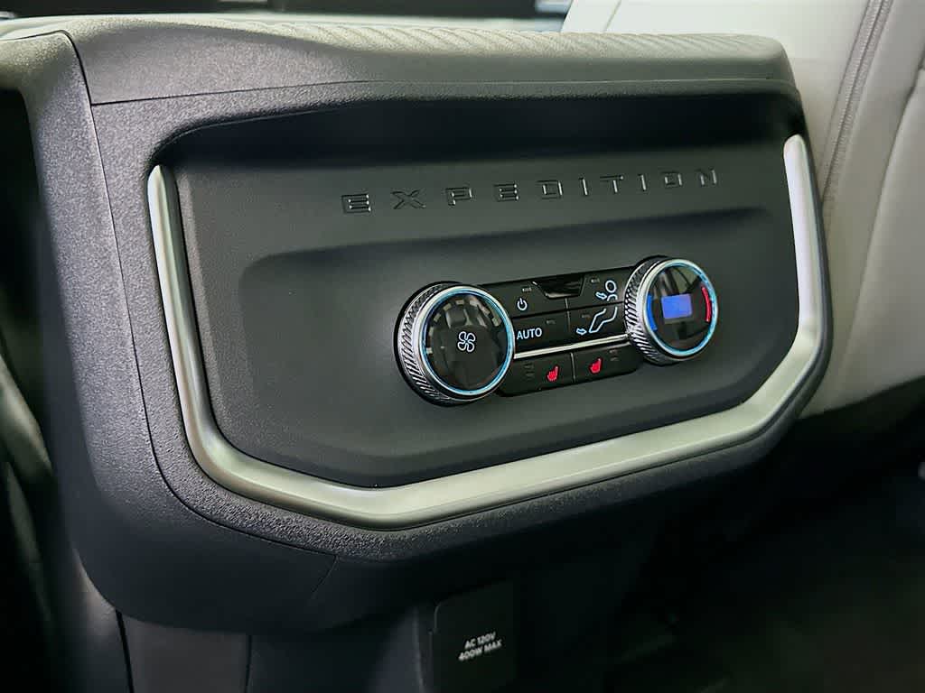 Thumbnail: 2026 Ford Expedition MAX - 13