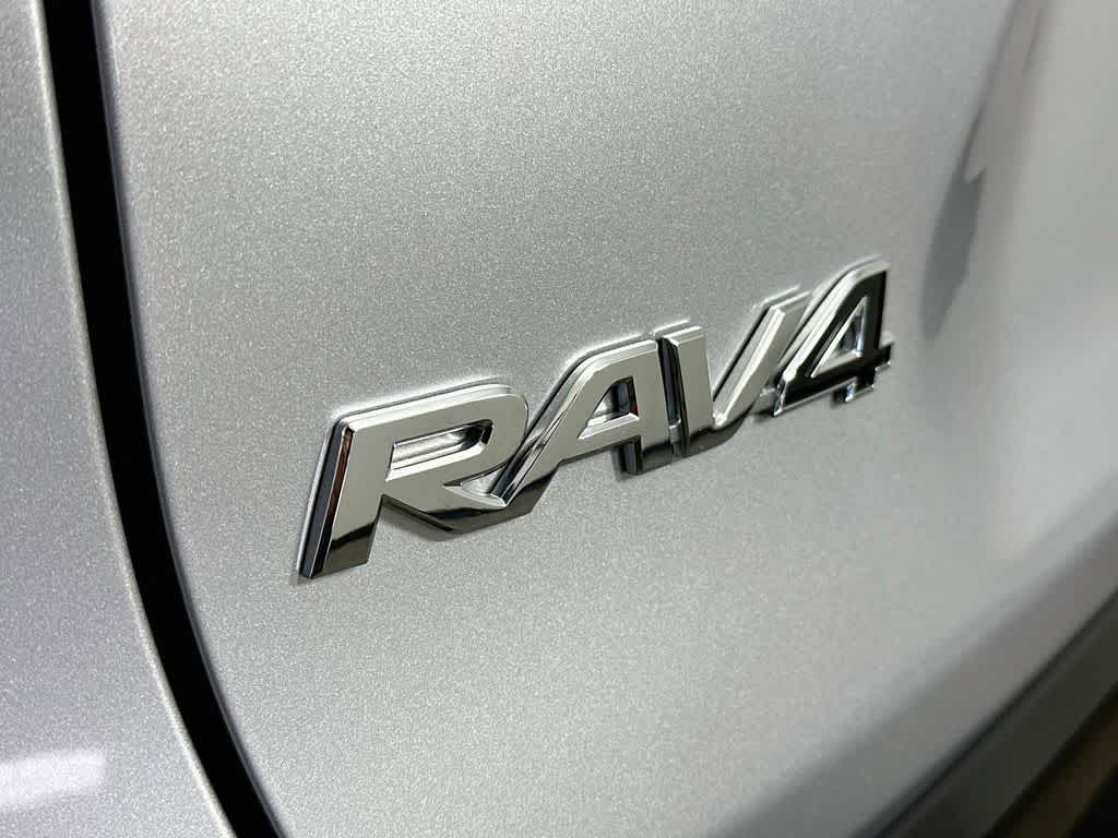 Thumbnail: 2025 Toyota RAV4 - 7